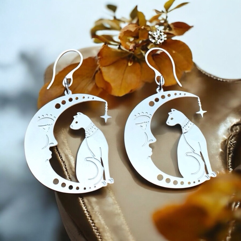 🆕 Cat on the Moon Laser Etched Earrings Stainless Steel